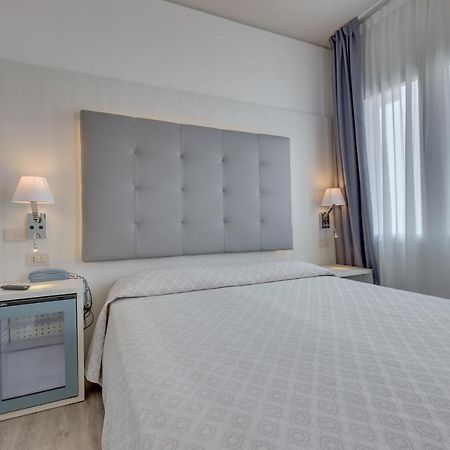 Hotel Austria Caorle Eksteriør billede